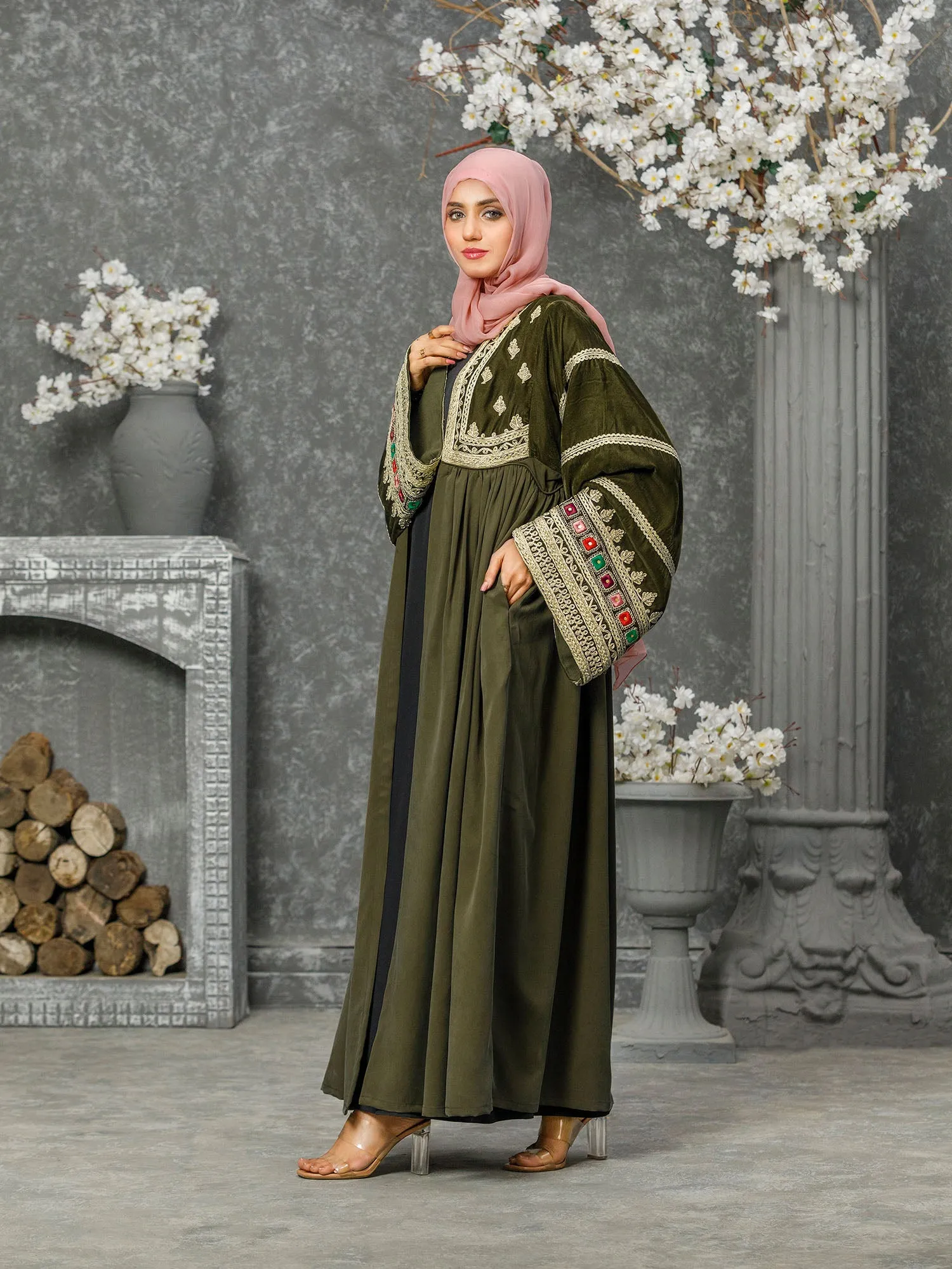 Abaya Charma