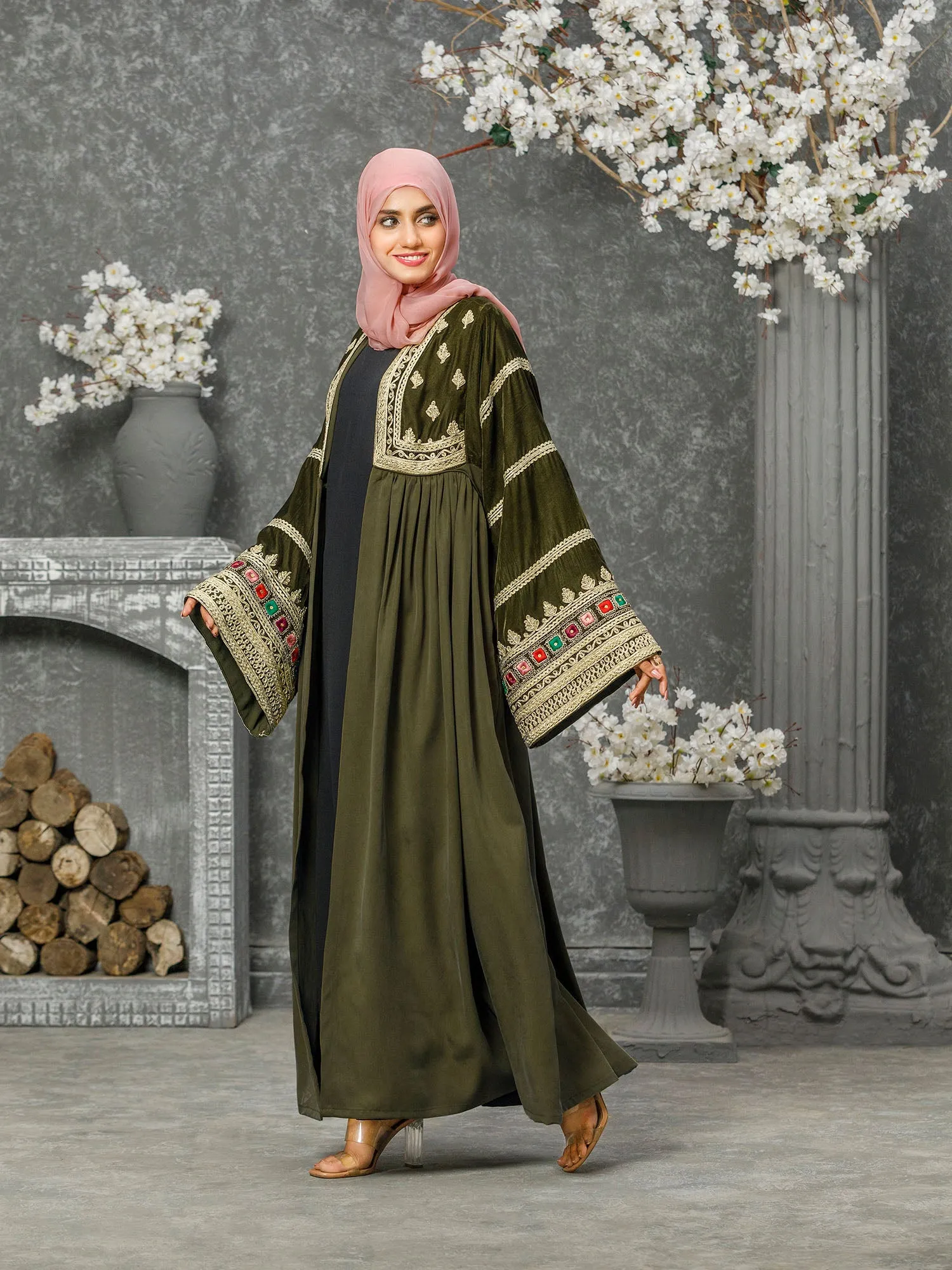 Abaya Charma