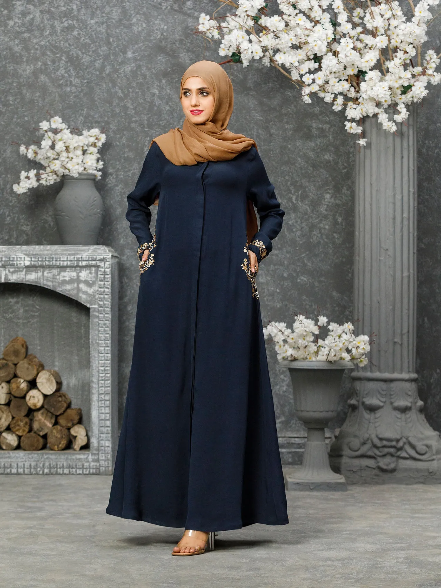 Abaya Malika