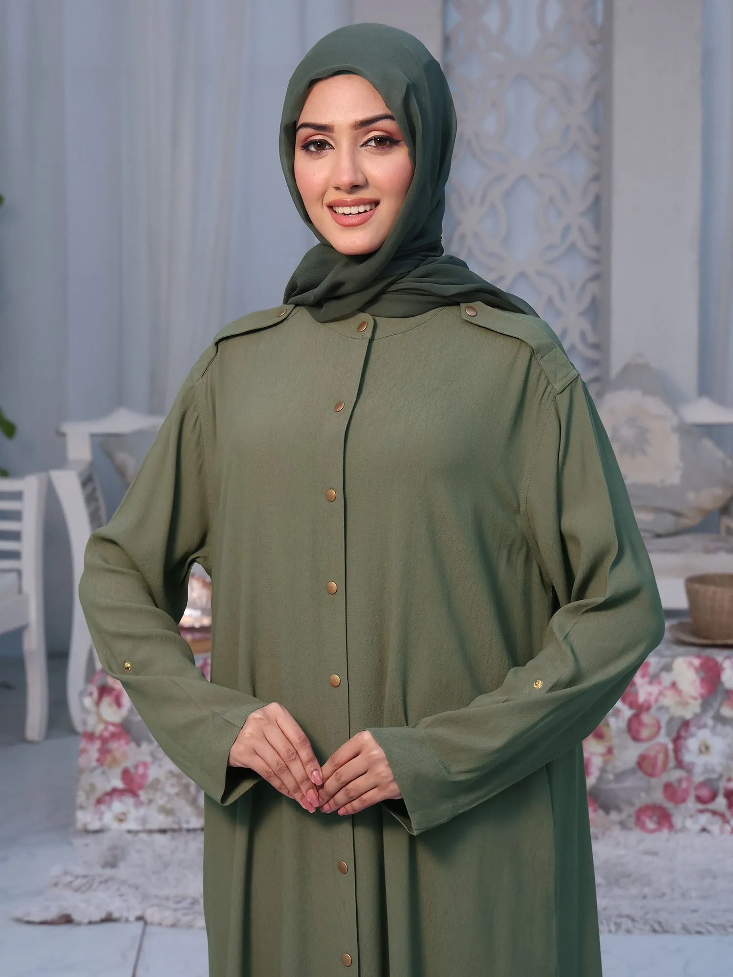 Abaya Military