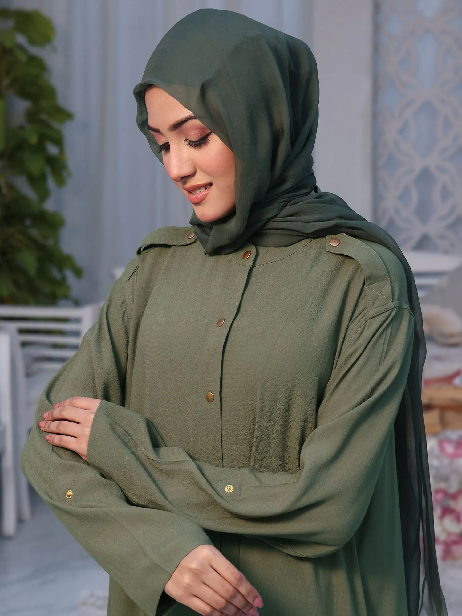 Abaya Military