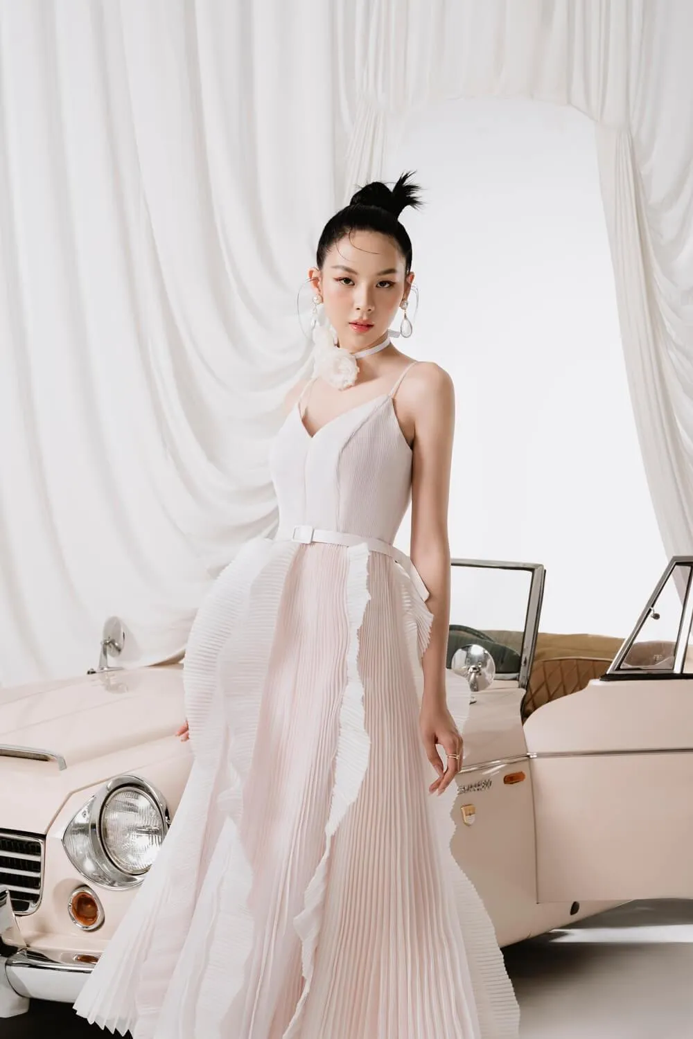 Bijou Pleated Spaghetti Strap Organza Midi Dress