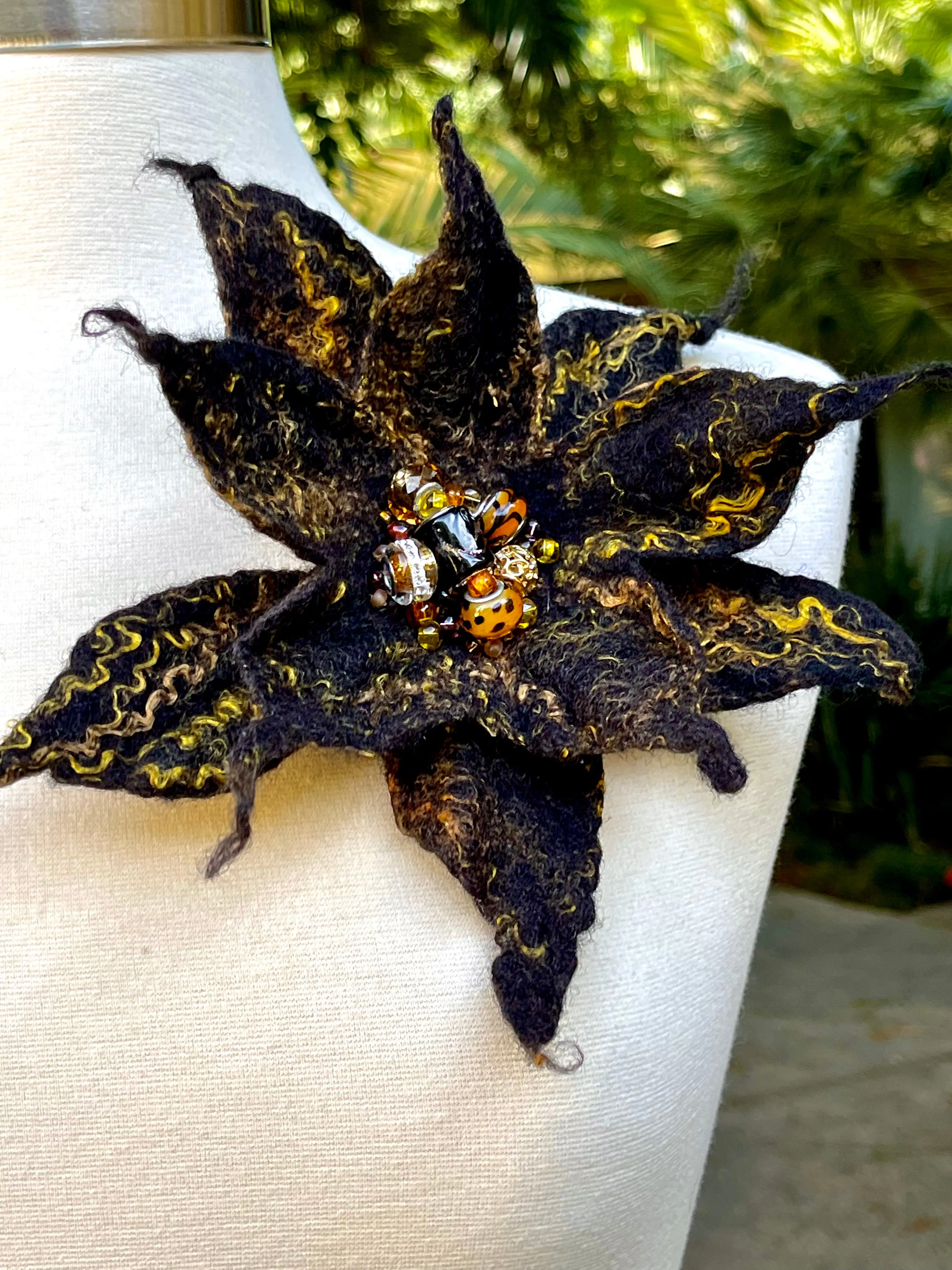 Black Handcrafted Wool Flower Brooch for Women, Shawl, Scarf Pin