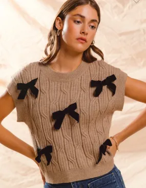 CABLE KNIT BOW SWEATER VEST