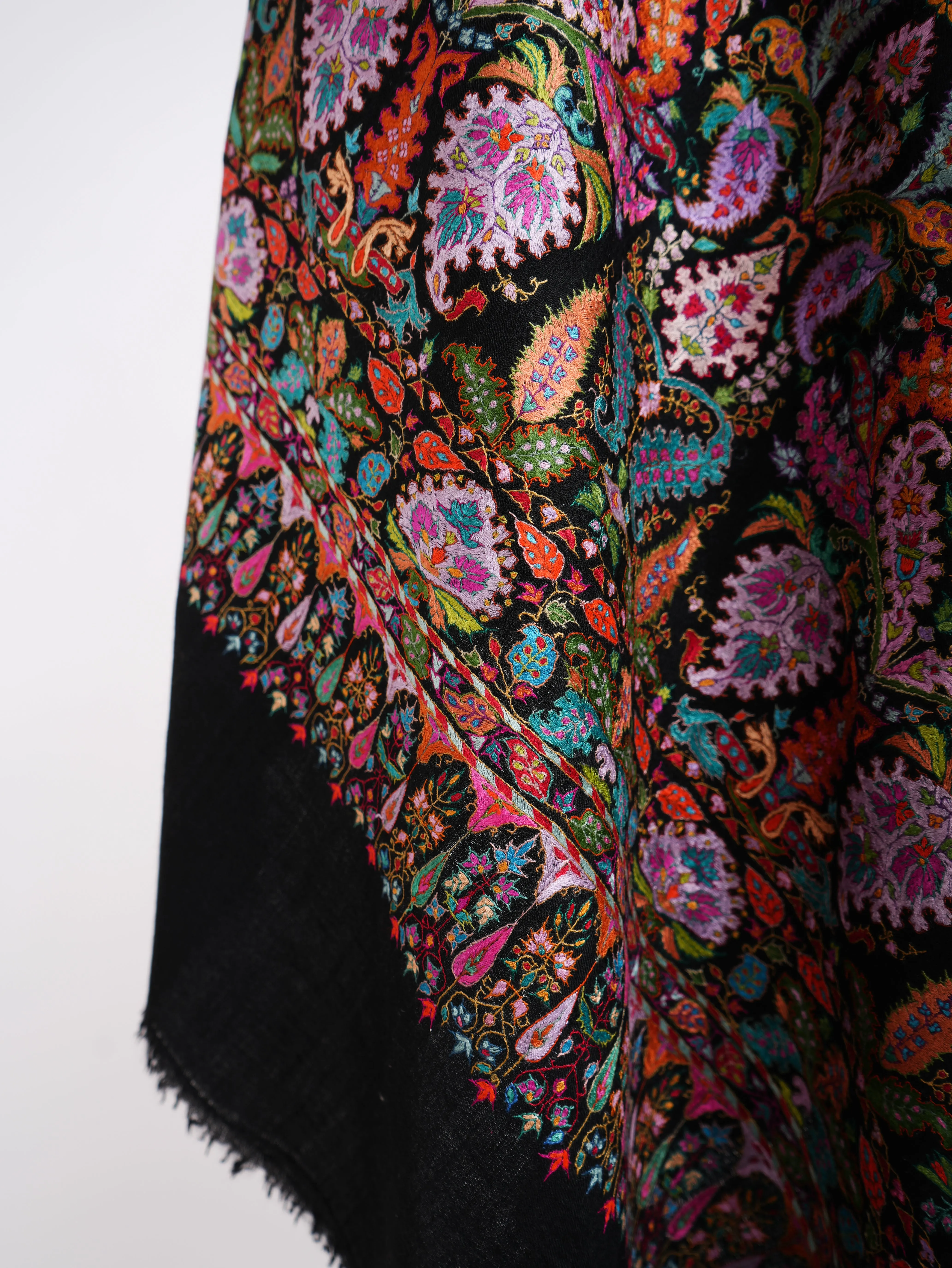 Hand Embroidery Jamavar Black Pashmina Shawl