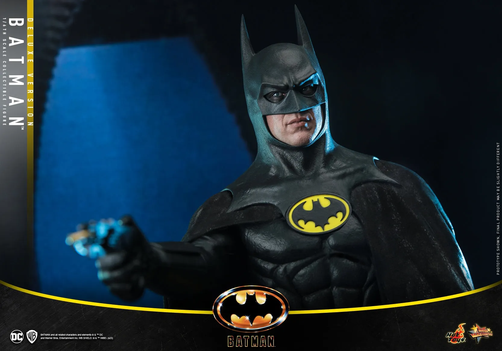 Hot Toys - MMS693 - Batman (1989) - 1/6th scale Batman Collectible Figure [Deluxe Version]