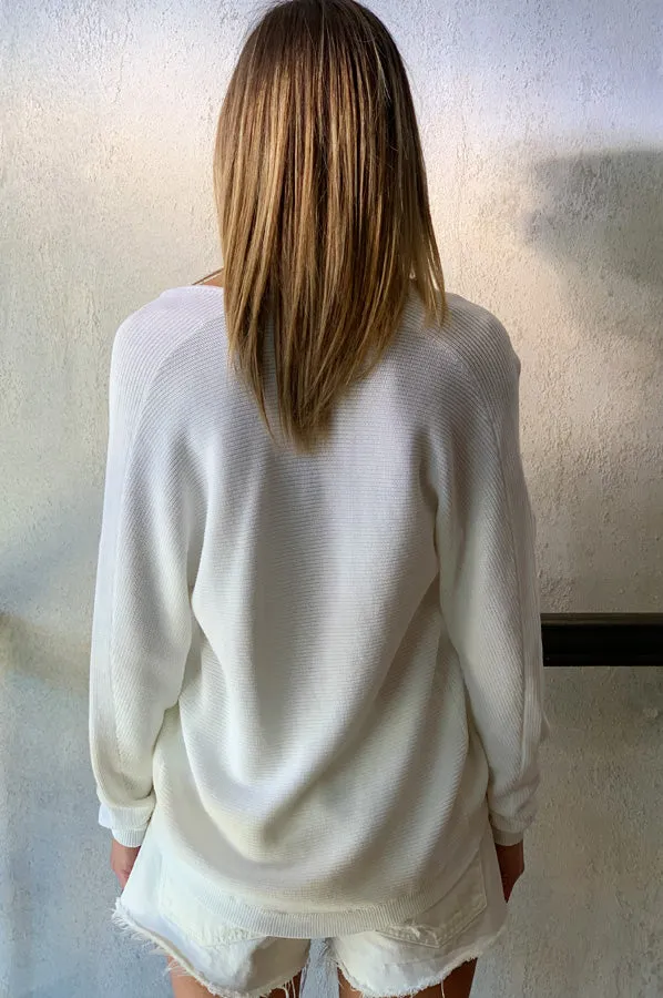 Long Sleeve v Neck - White