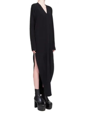 LONG SLEEVED V GOWN