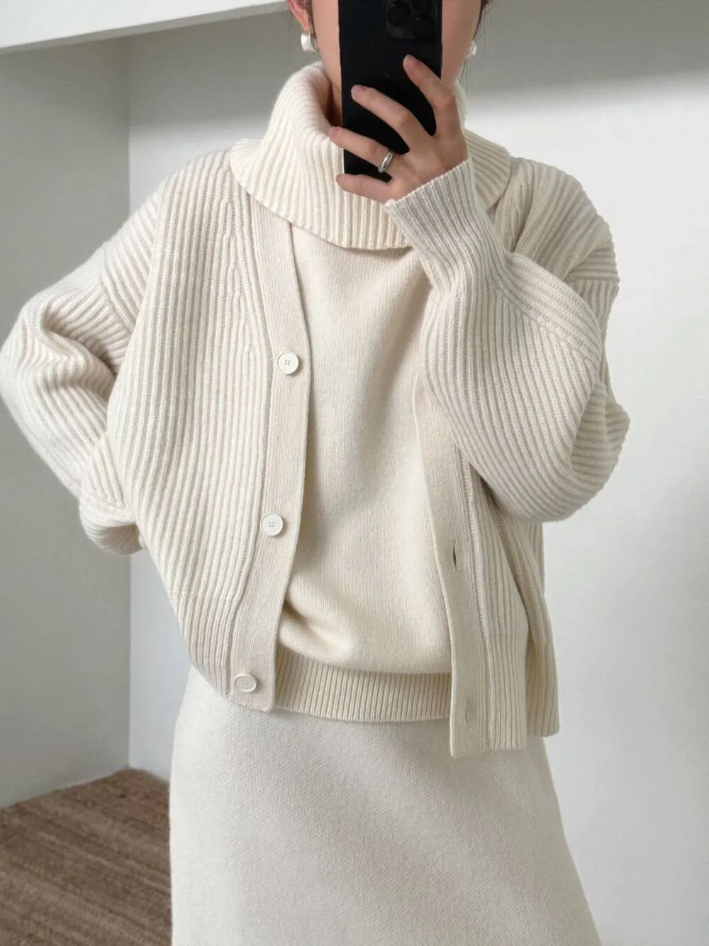 [Luxury] 100% Wool Cardigan (with free Scarf)