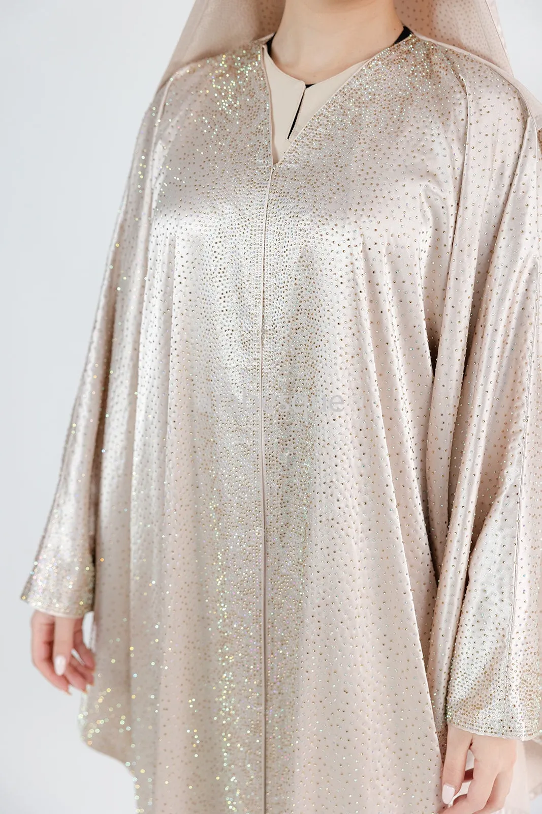 Luxury Embellished Farasha Cape with Hood - 2 Colours