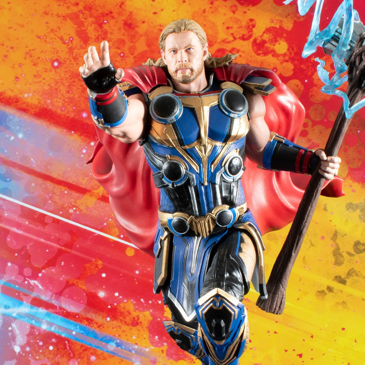 Marvel Gallery Thor: Love and Thunder Thor Deluxe Statue by Diamond Gallery