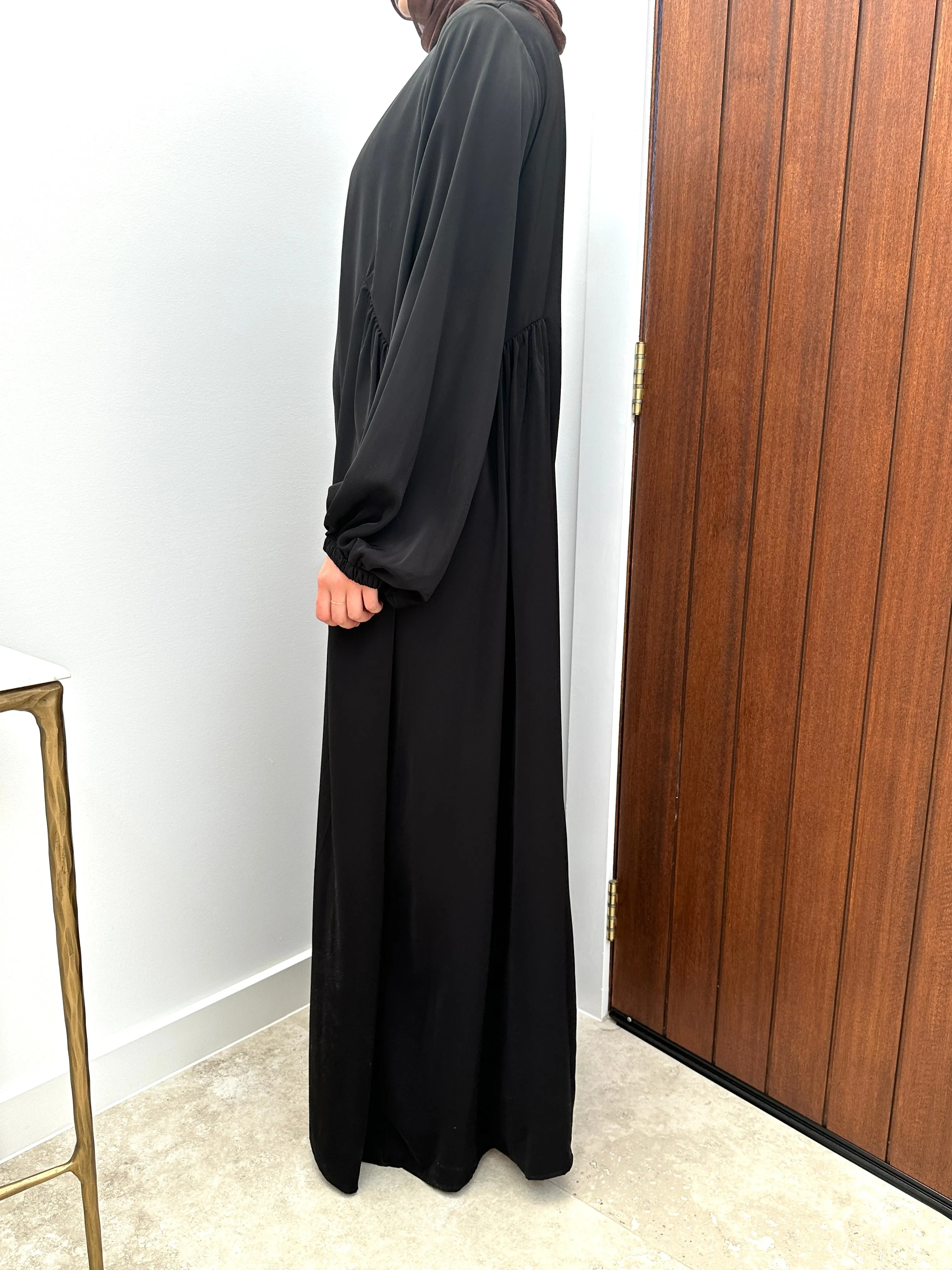 NARGIS ZIPPER ABAYA