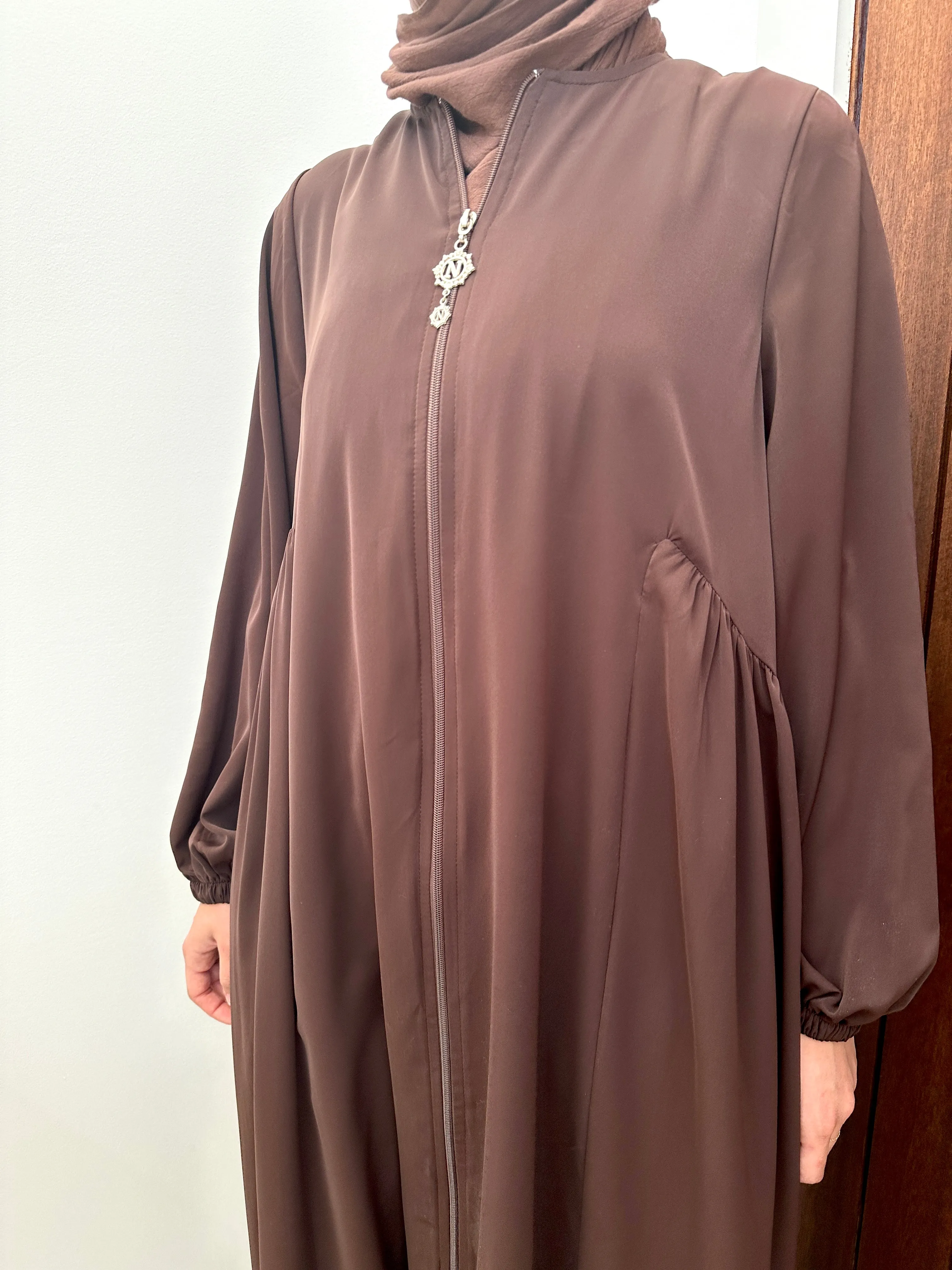 NARGIS ZIPPER ABAYA