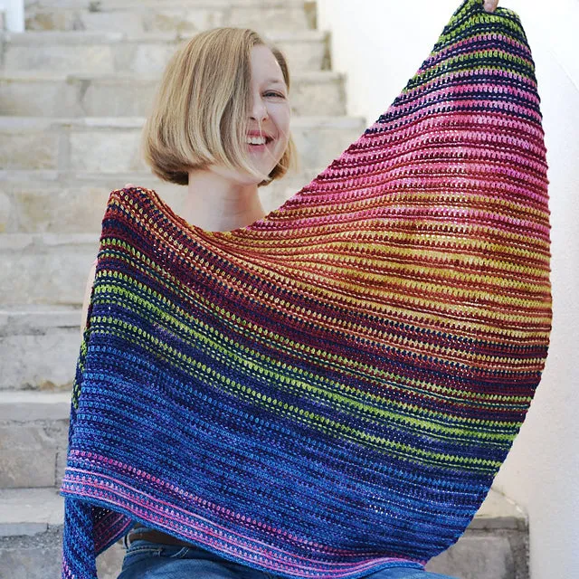 Smoothie Shawl by Lena Fedotova