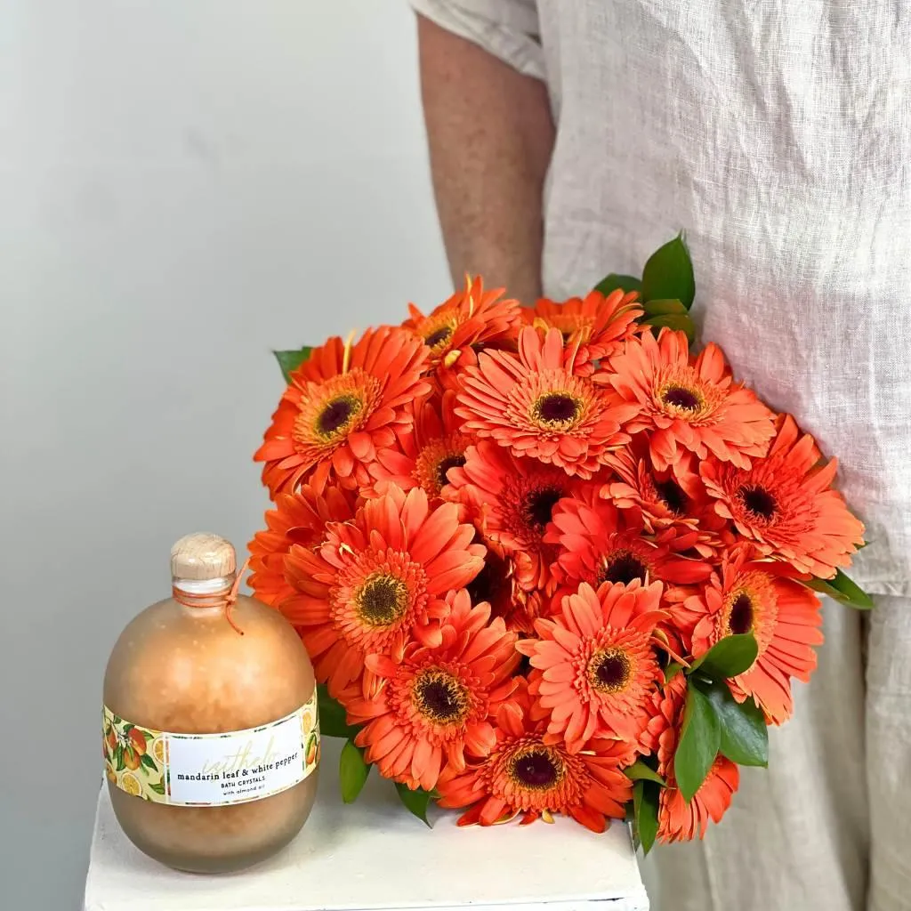 Sunburst Gerbera Daisy Flower Bouquet