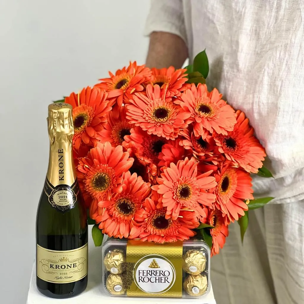 Sunburst Gerbera Daisy Flower Bouquet