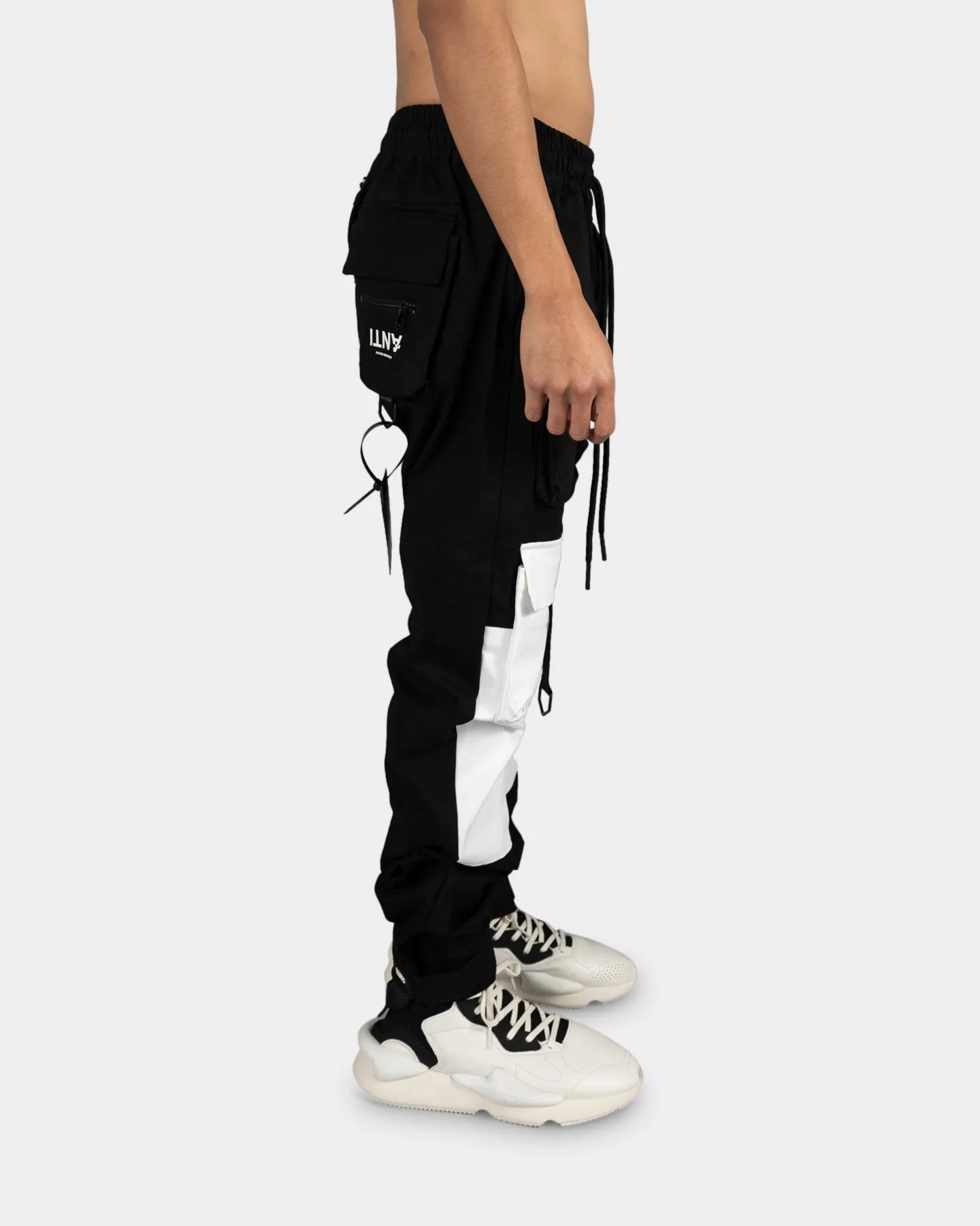 The Anti Order Reflective Jogger X Black/White