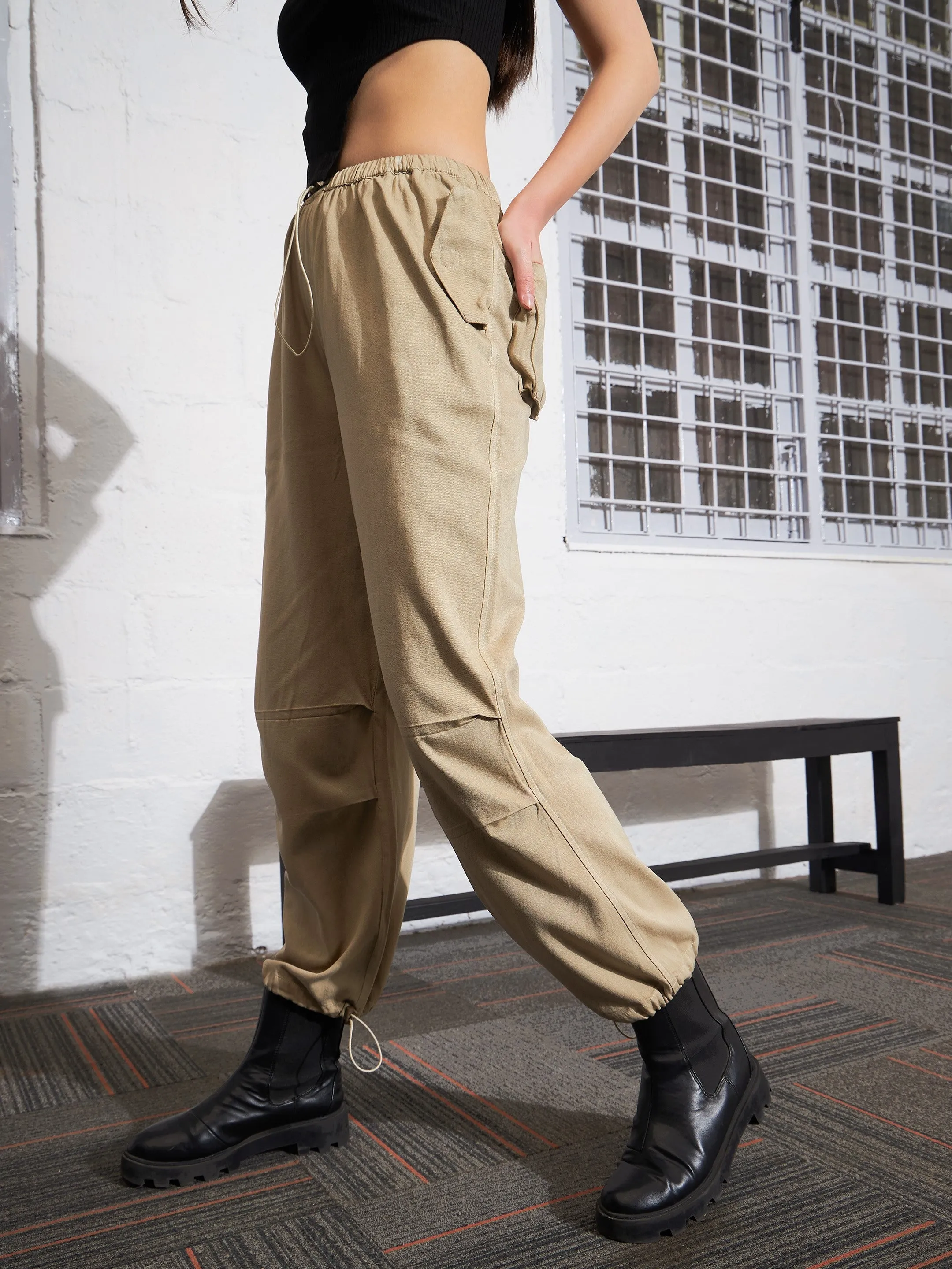 Women Beige Pleated Knee Twill Jogger Cargos